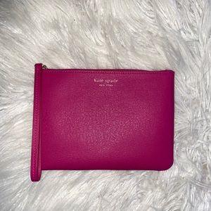 Kate spade ♠️ Keaton pouch wristlet